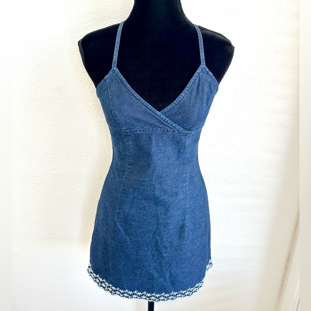 GUESS DENIM DRESS - Picture 2 of 10